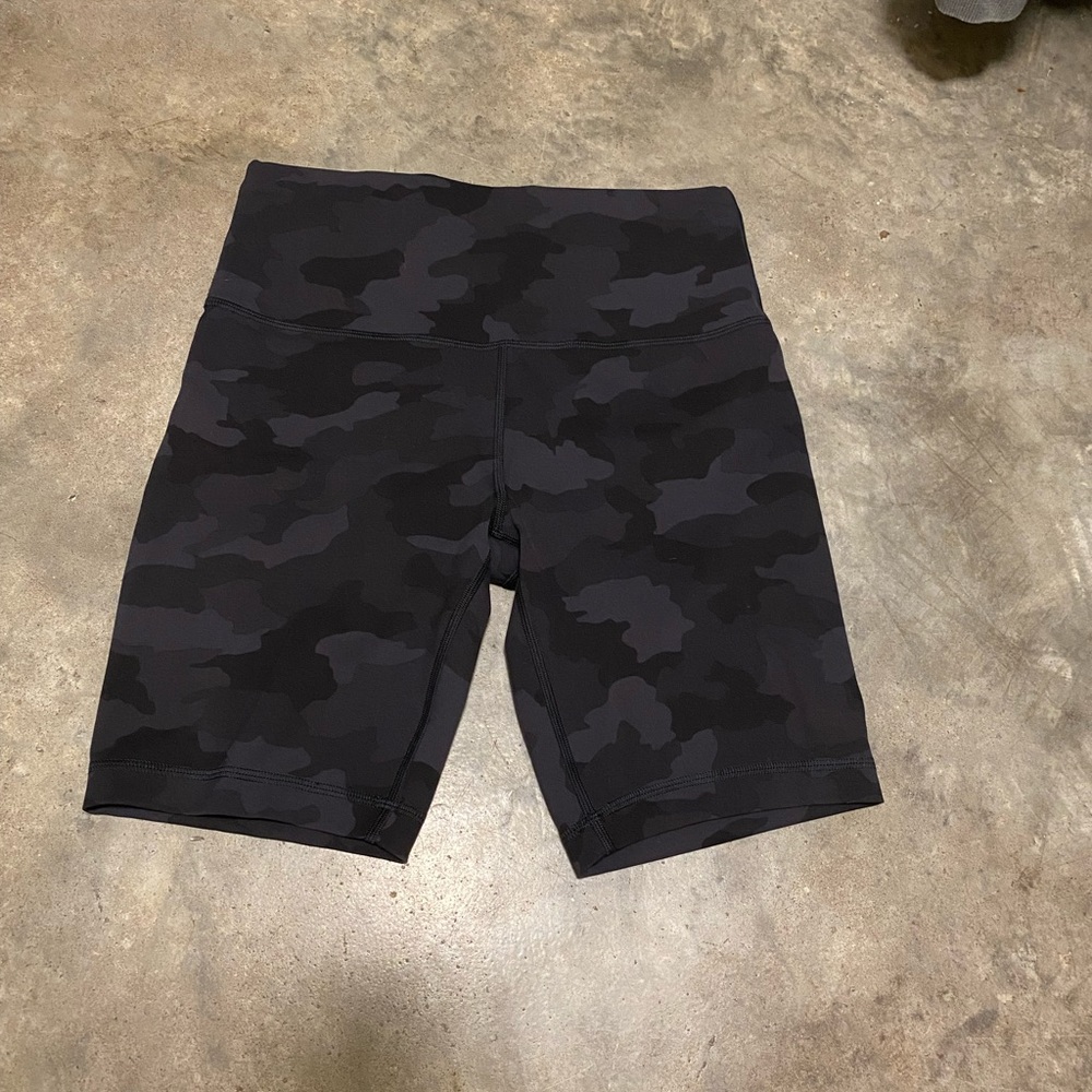 lululemon wunder under 8”